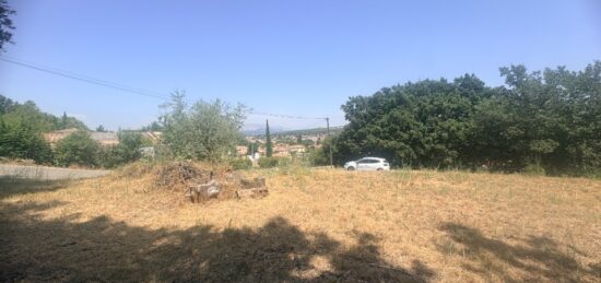 Terrain à bâtir à Gardanne, Provence-Alpes-Côte d'Azur